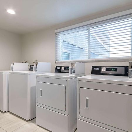 Studio 6 Suites Perris, Ca Экстерьер фото